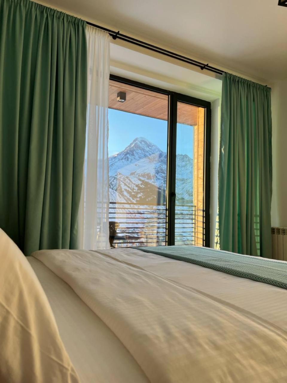 Kazbegi Hotel Grand View Extérieur photo