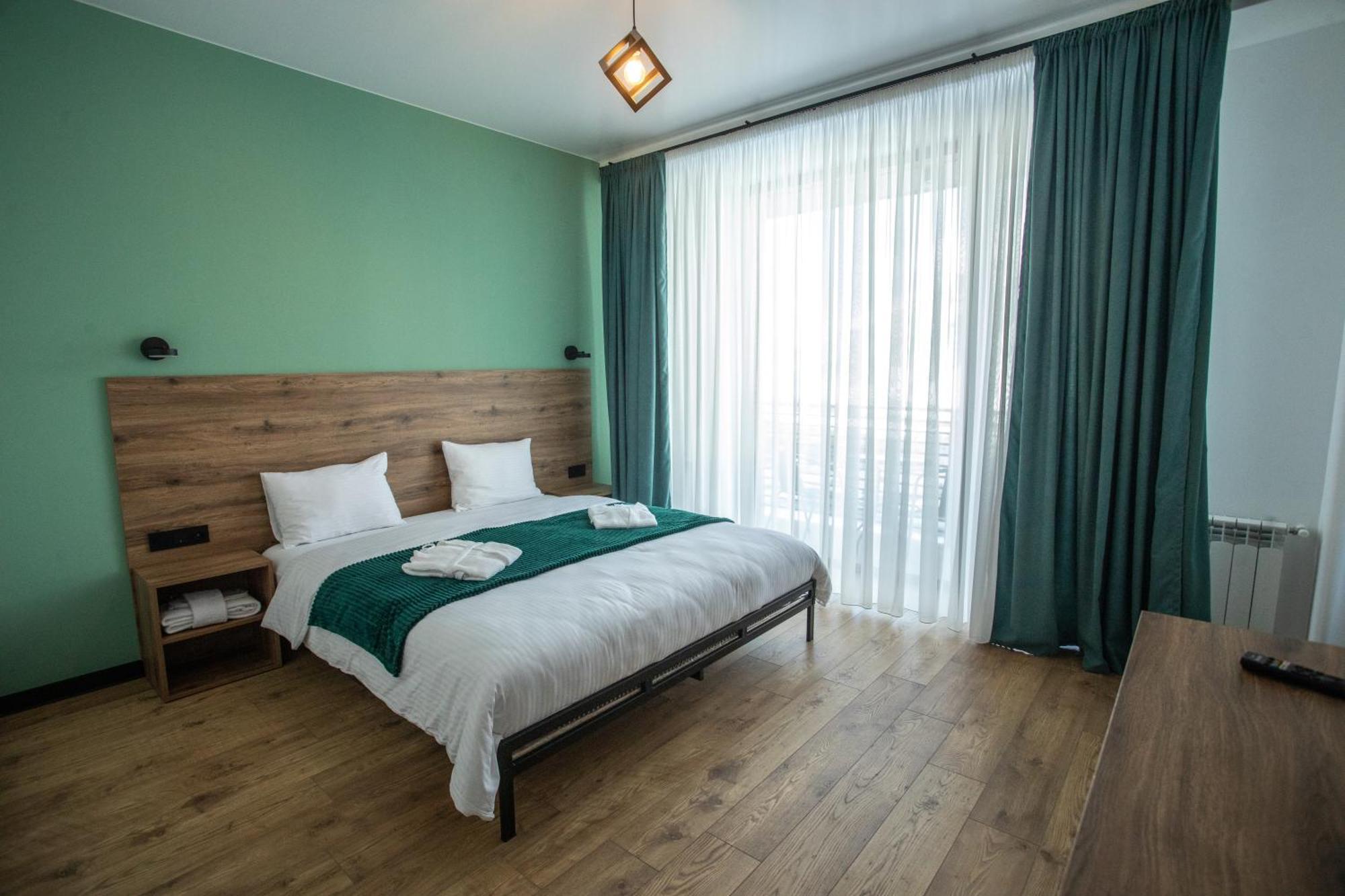 Kazbegi Hotel Grand View Extérieur photo