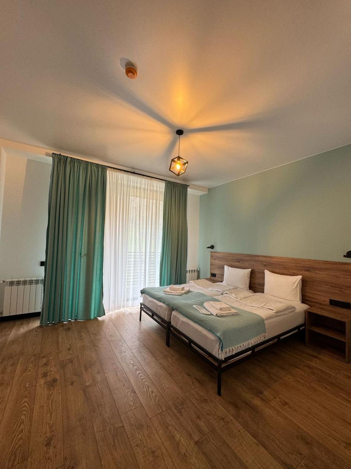 Kazbegi Hotel Grand View Extérieur photo